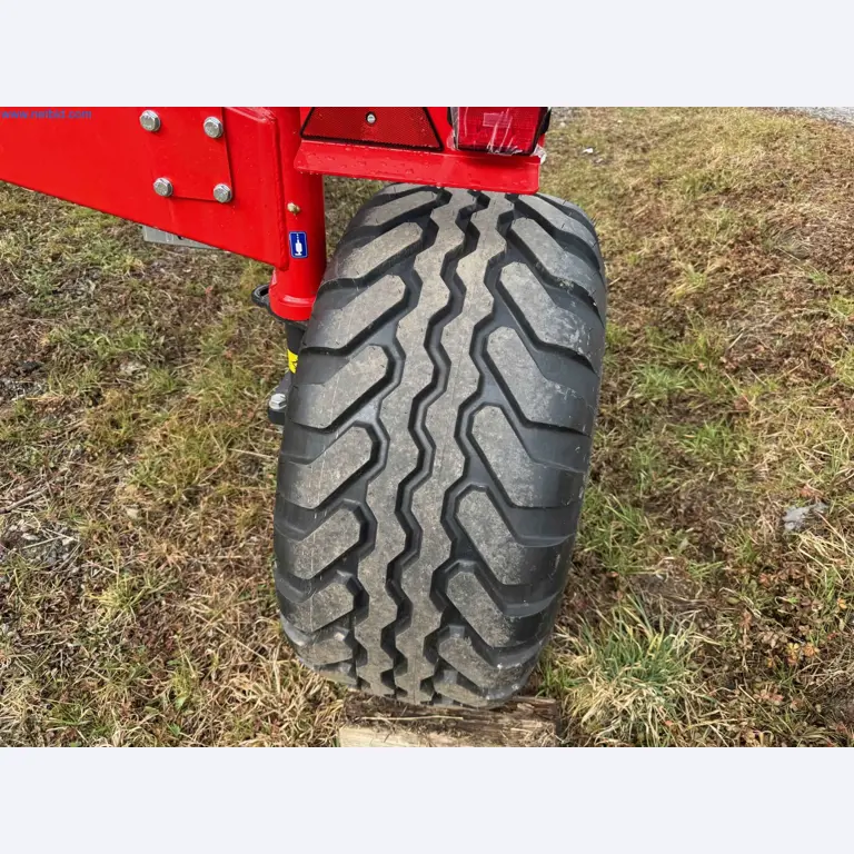 Kmetijski pripomočki in prikolice kot novi-27