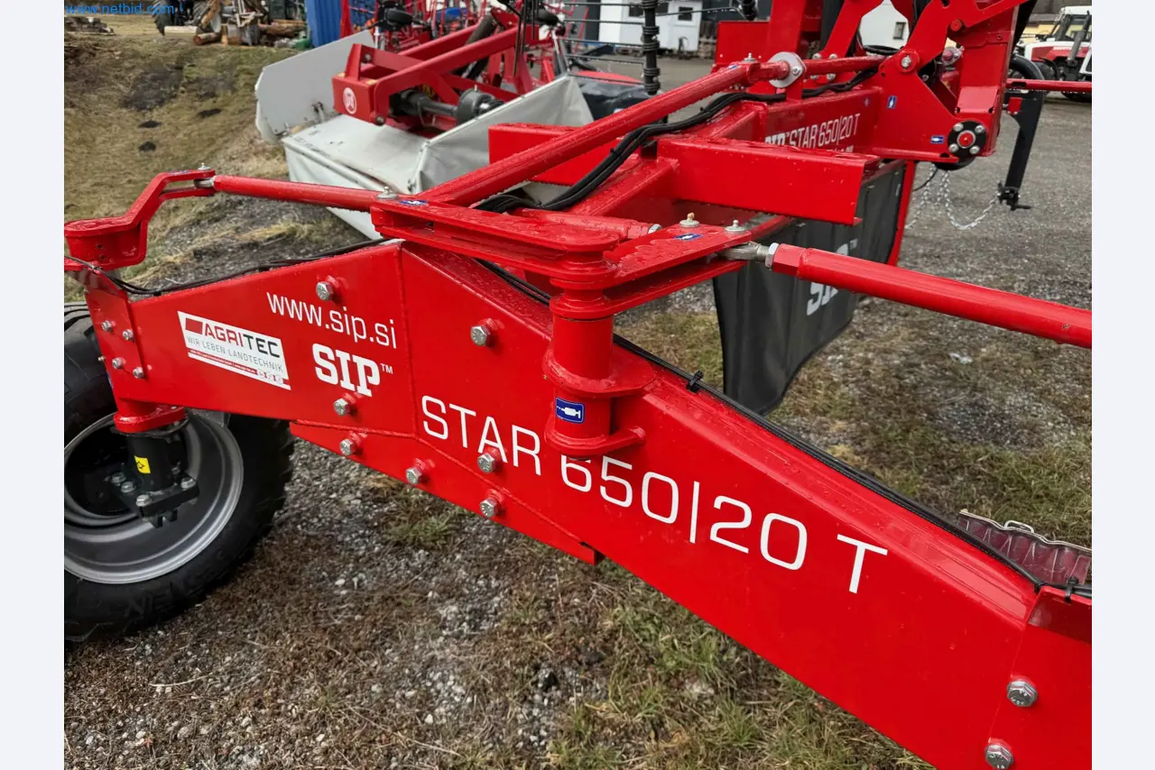 Kmetijski pripomočki in prikolice kot novi-31