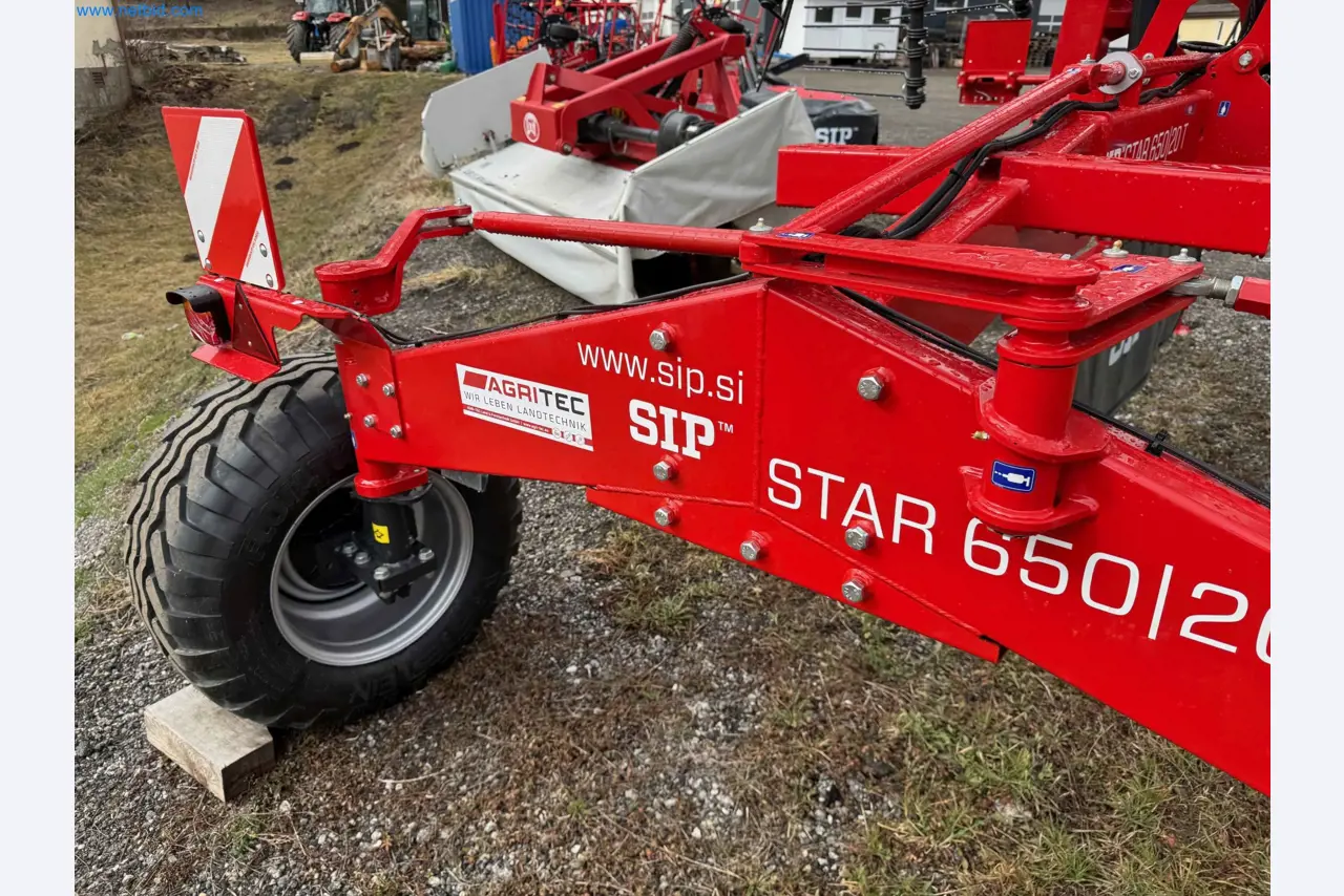 Kmetijski pripomočki in prikolice kot novi-32