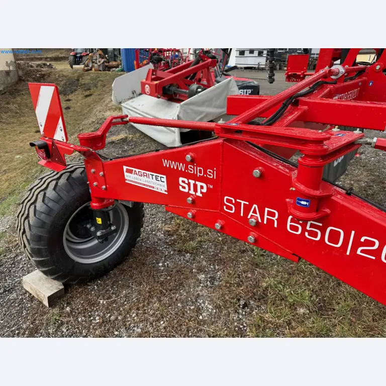 Kmetijski pripomočki in prikolice kot novi-32