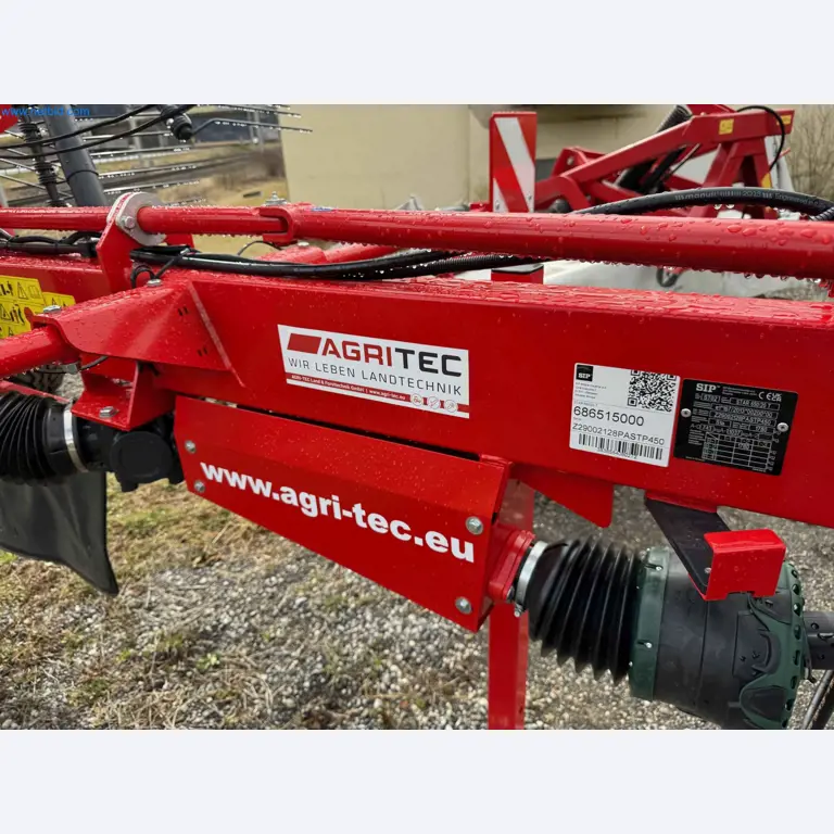 Kmetijski pripomočki in prikolice kot novi-35