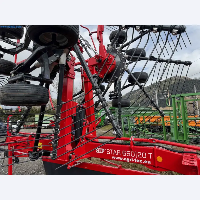 Kmetijski pripomočki in prikolice kot novi-41