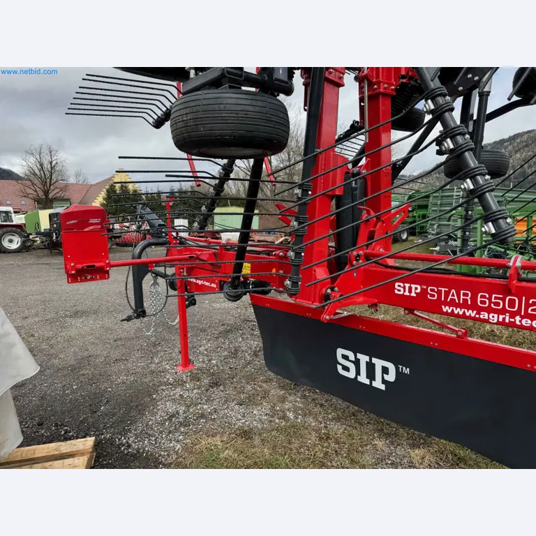 Kmetijski pripomočki in prikolice kot novi-45