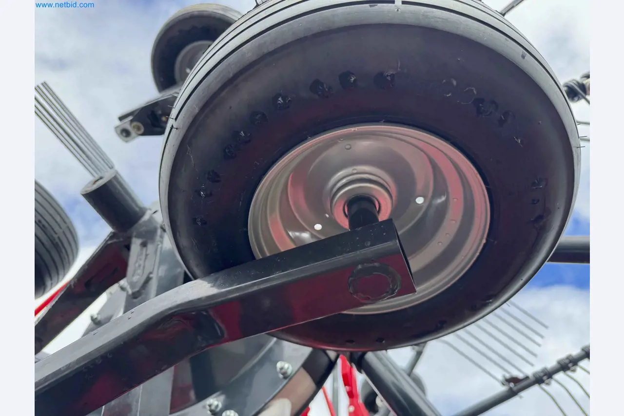 Kmetijski pripomočki in prikolice kot novi-50