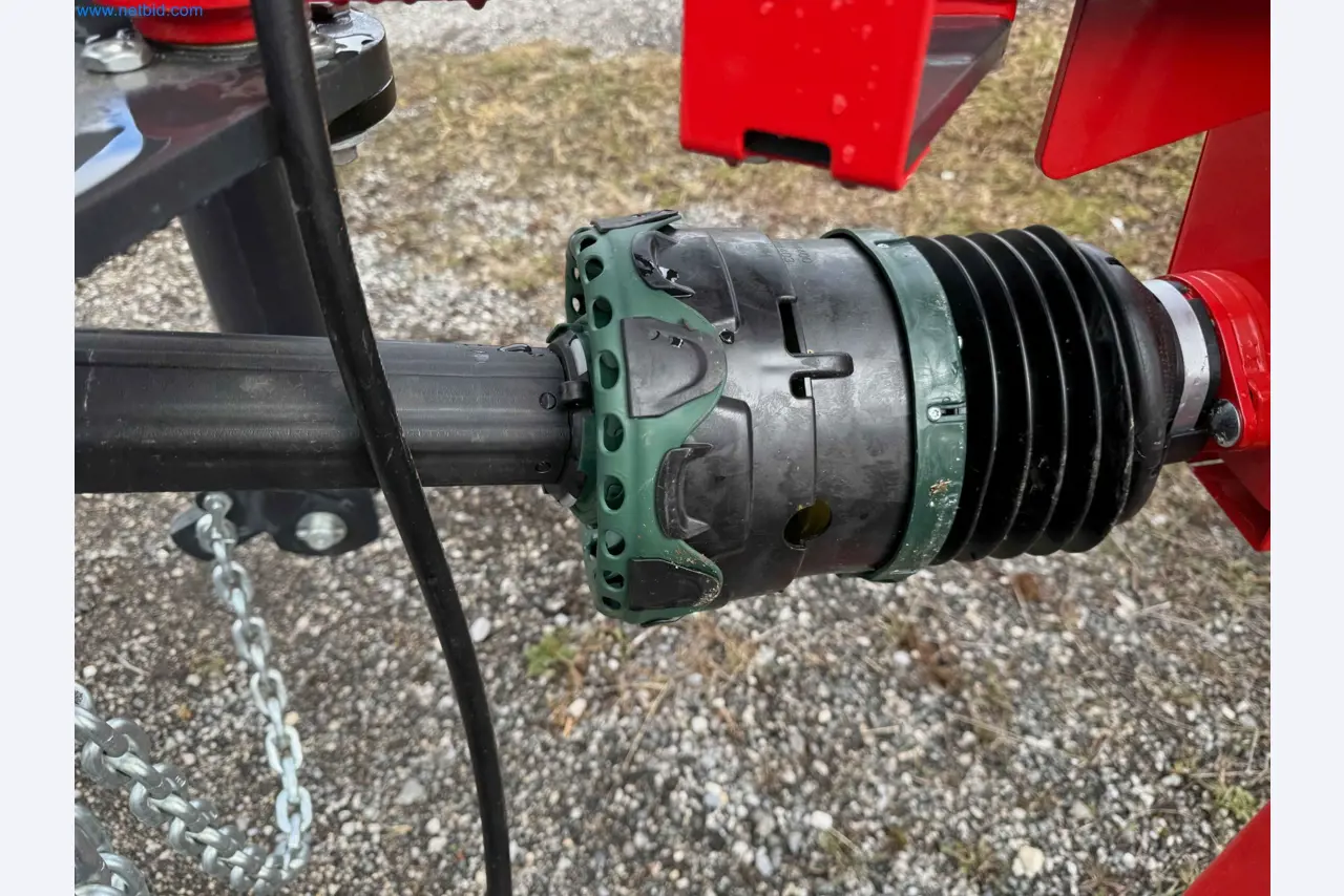 Kmetijski pripomočki in prikolice kot novi-51