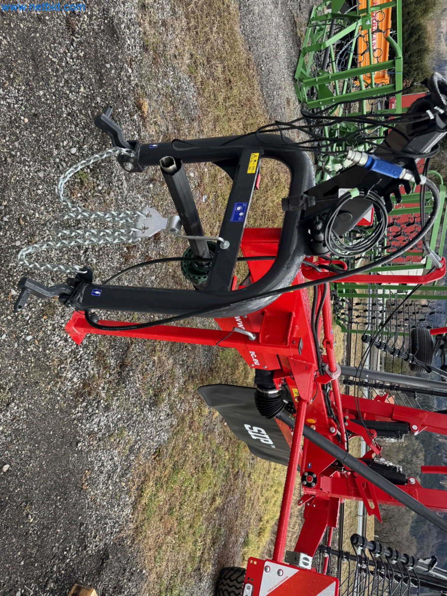 Kmetijski pripomočki in prikolice kot novi-7