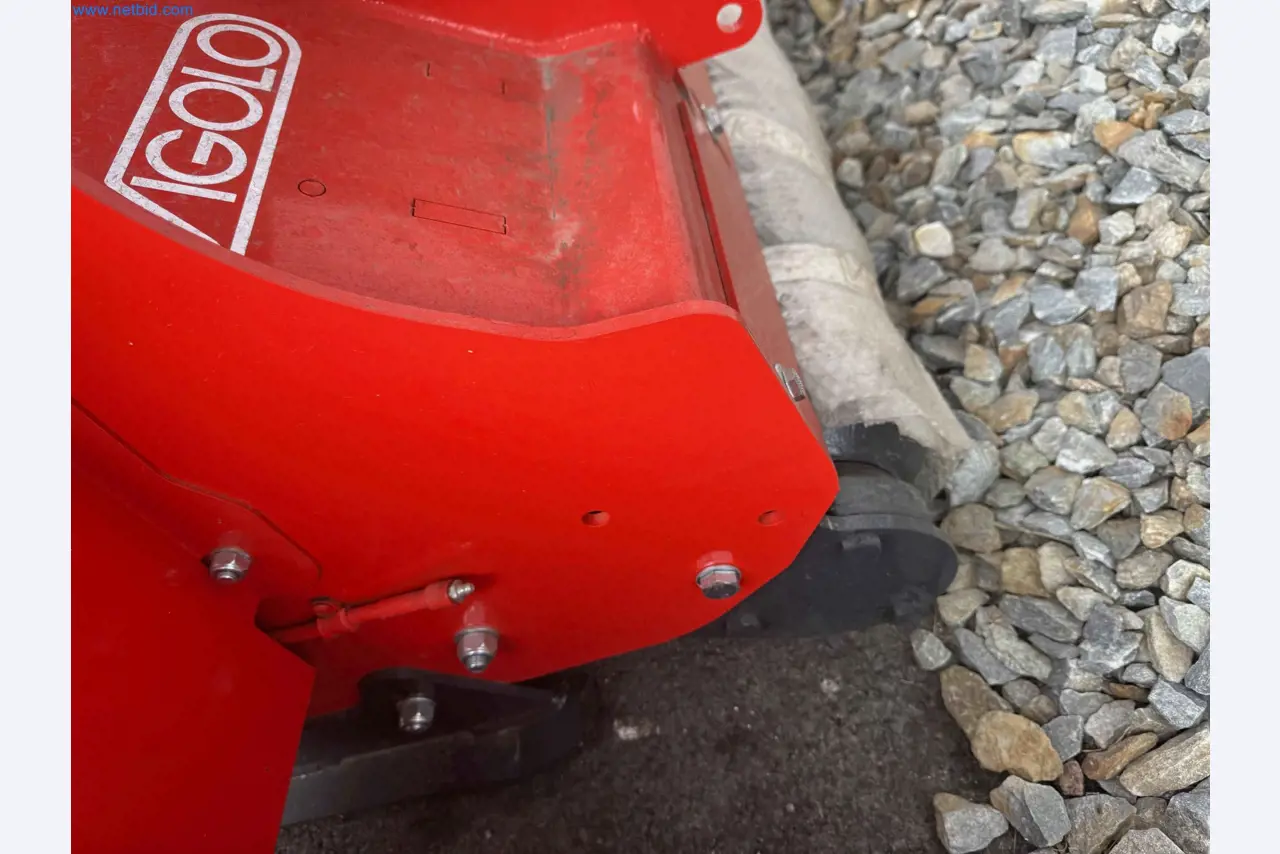 Kmetijski pripomočki in prikolice kot novi-10