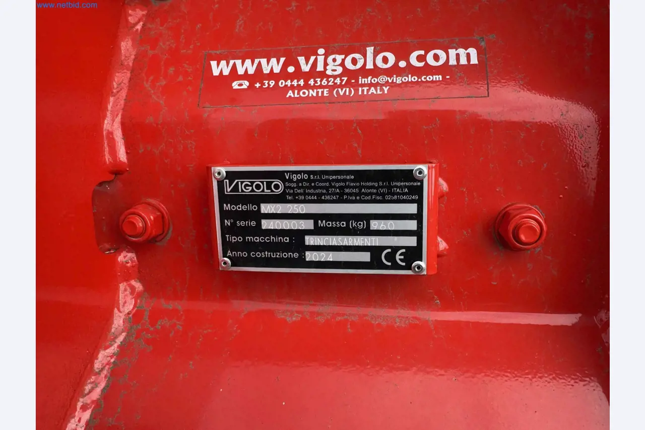 Kmetijski pripomočki in prikolice kot novi-14