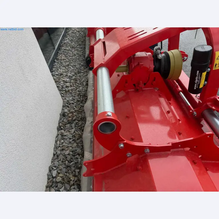 Kmetijski pripomočki in prikolice kot novi-6