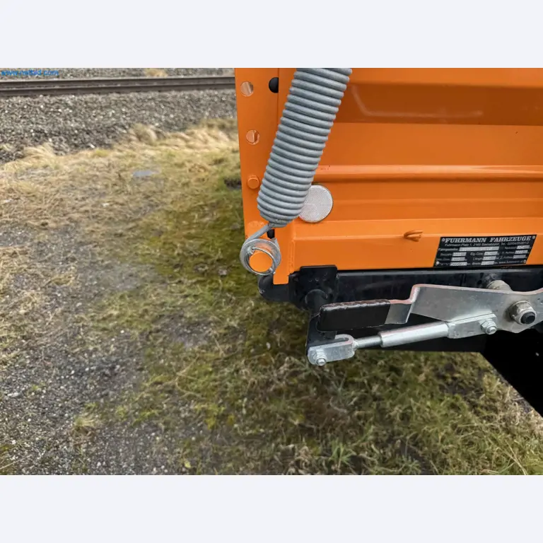 Kmetijski pripomočki in prikolice kot novi-12