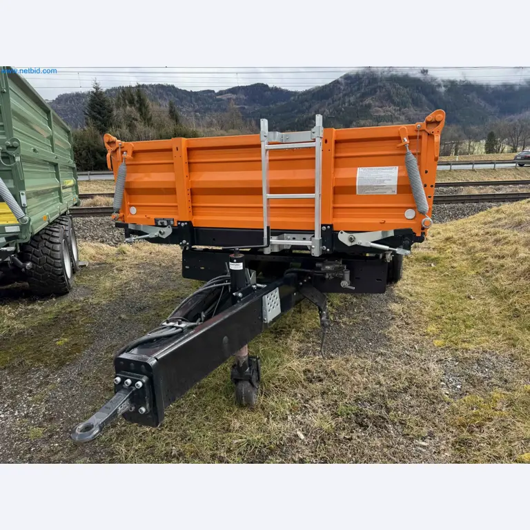 Kmetijski pripomočki in prikolice kot novi-13