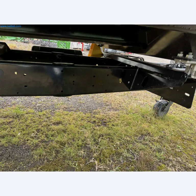 Kmetijski pripomočki in prikolice kot novi-19