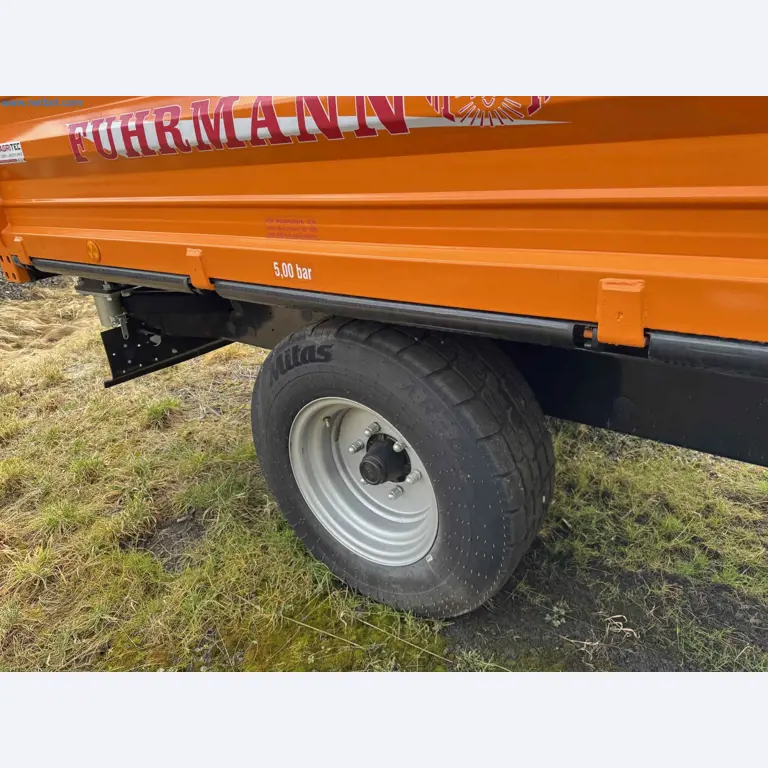 Kmetijski pripomočki in prikolice kot novi-22