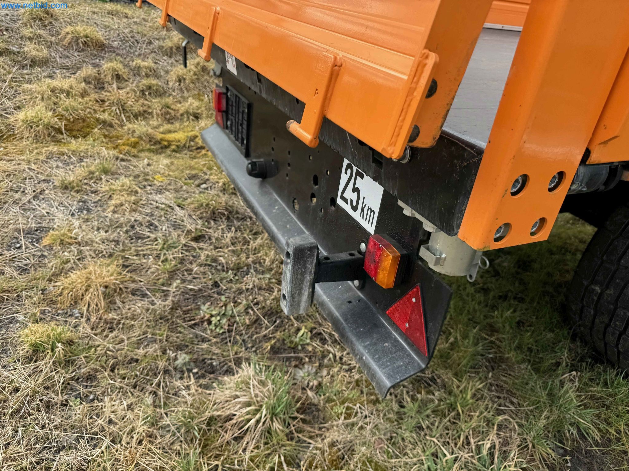 Kmetijski pripomočki in prikolice kot novi-28