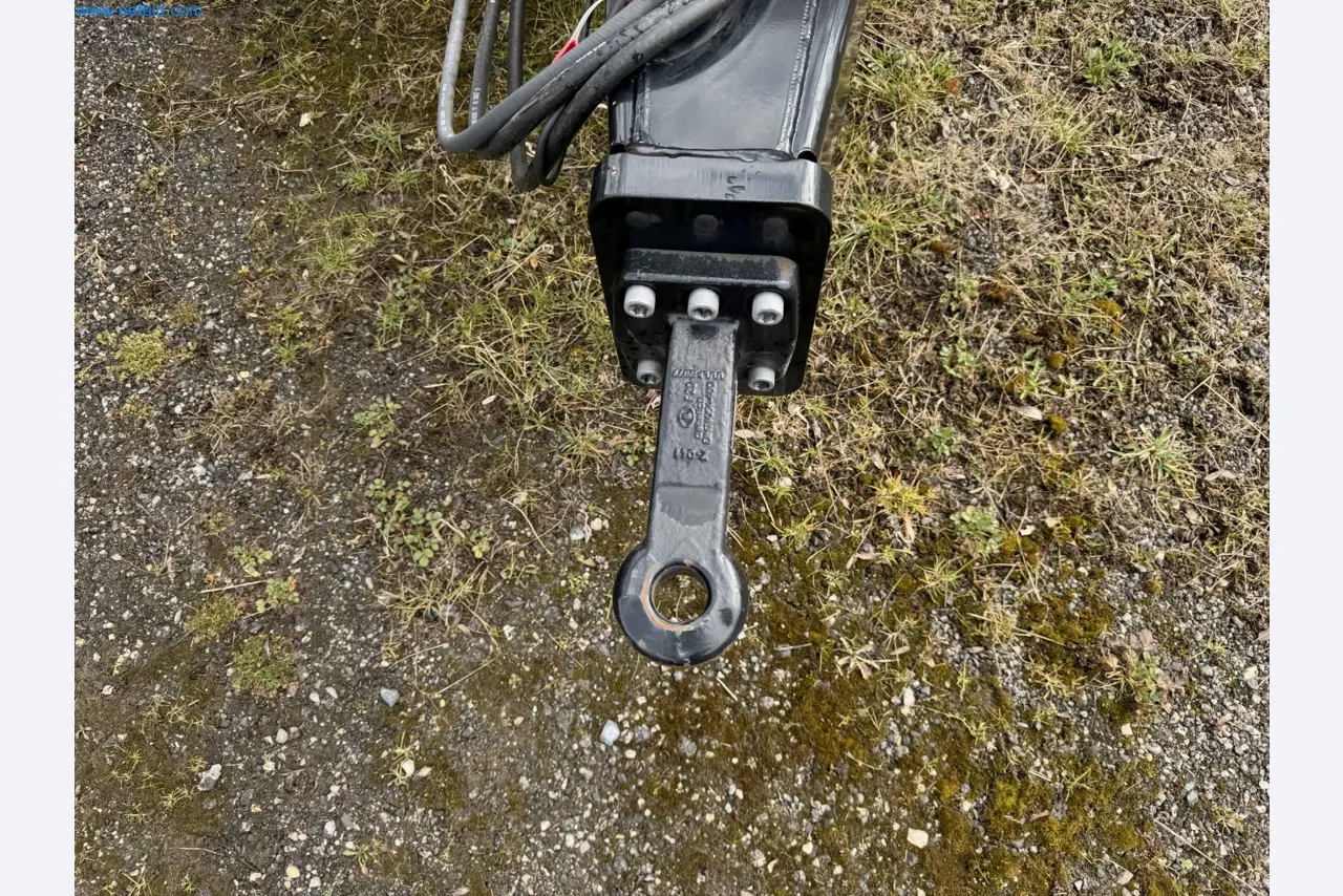 Kmetijski pripomočki in prikolice kot novi-35