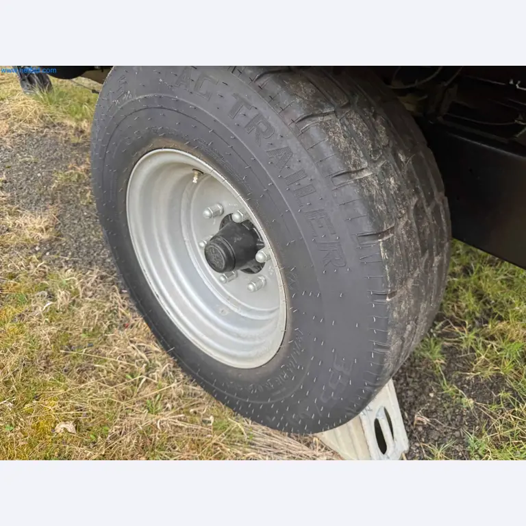 Kmetijski pripomočki in prikolice kot novi-41