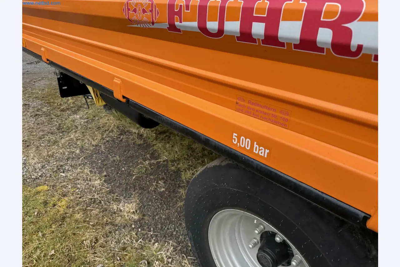 Kmetijski pripomočki in prikolice kot novi-42