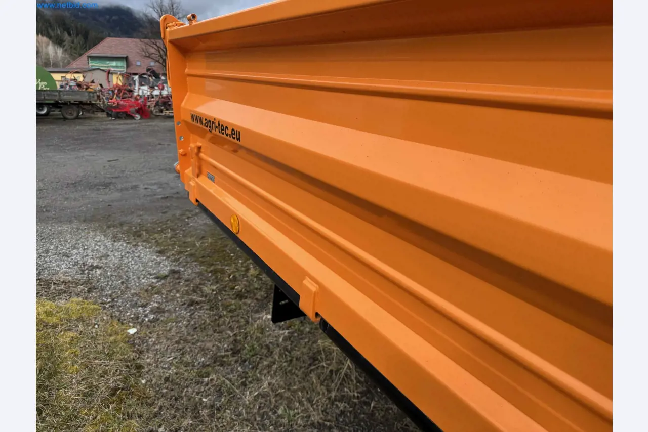 Kmetijski pripomočki in prikolice kot novi-47