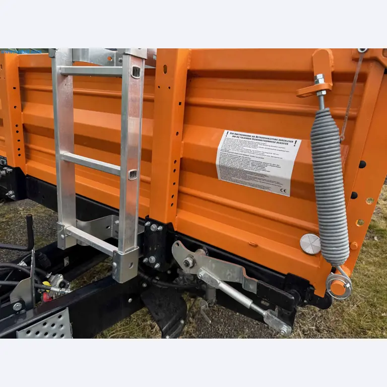 Kmetijski pripomočki in prikolice kot novi-49