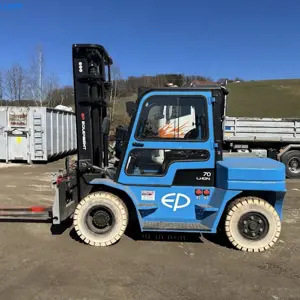 Elektro-Gabelstapler EP EFL702 (70 LI-ION)