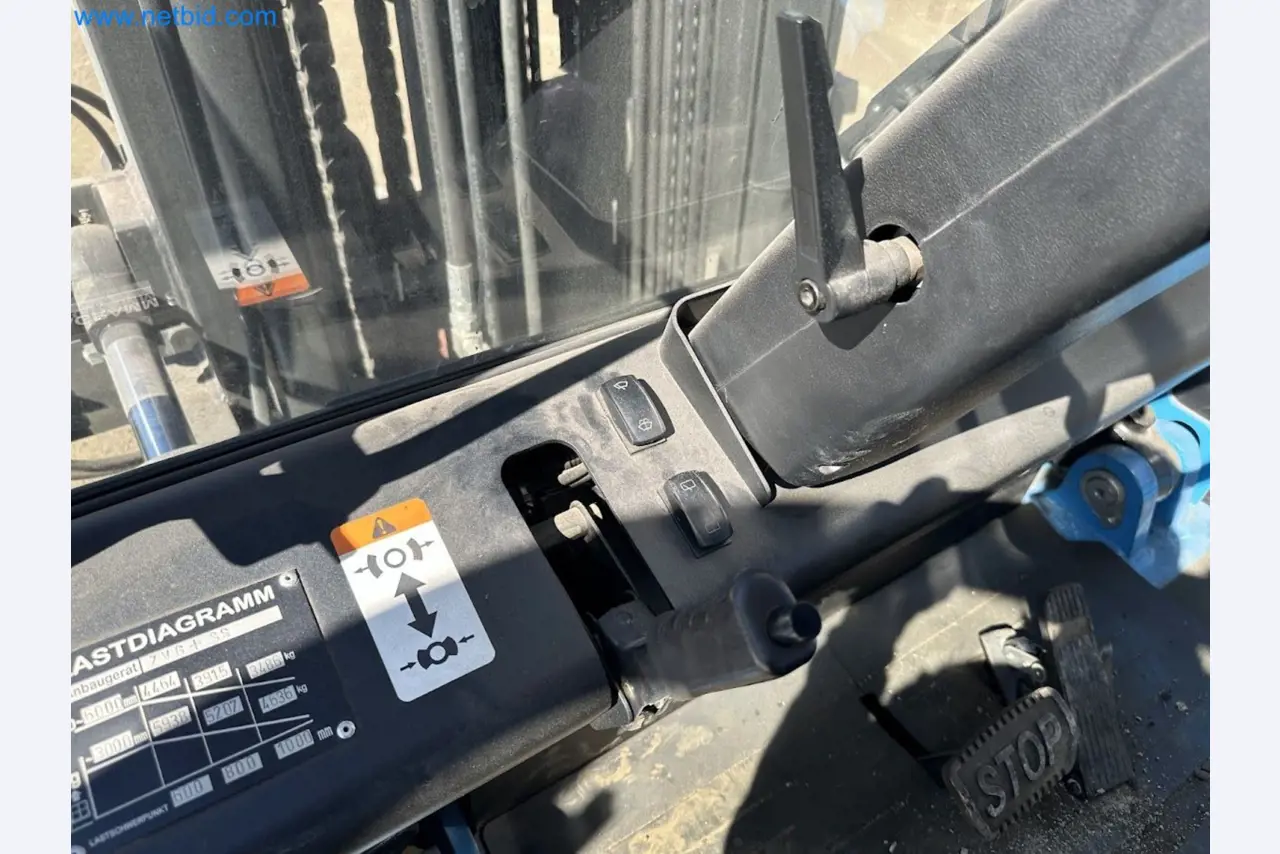 Elektryczny wózek widłowy EP EFL702 (70 LI-ION)-10