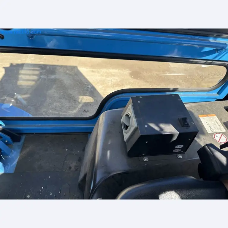 Elektryczny wózek widłowy EP EFL702 (70 LI-ION)-12