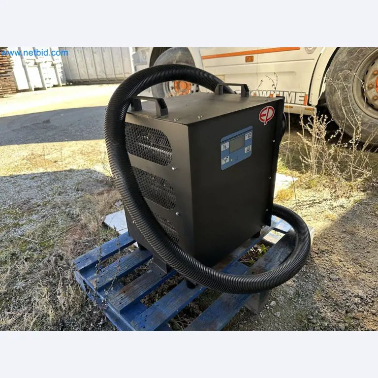 Elektryczny wózek widłowy EP EFL702 (70 LI-ION)-19