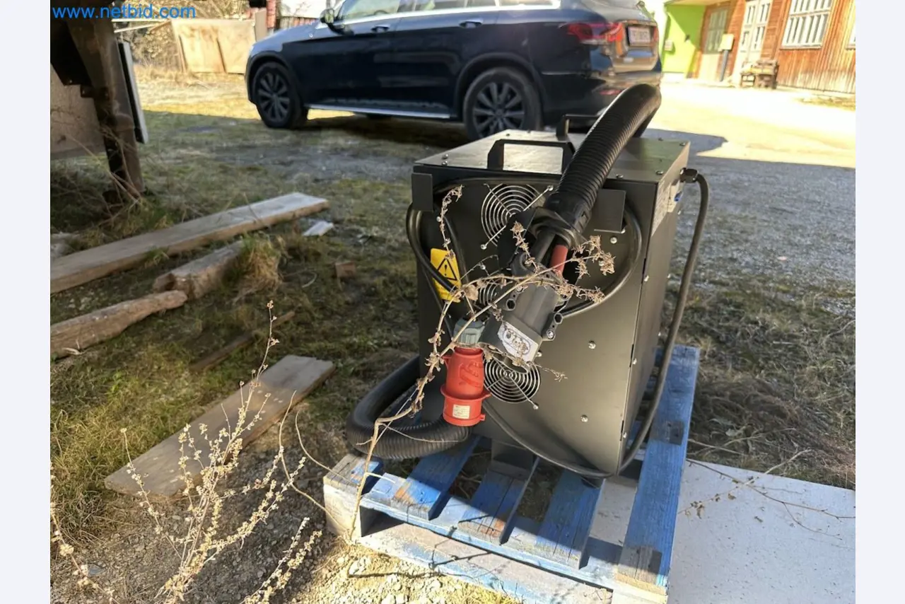 Elektryczny wózek widłowy EP EFL702 (70 LI-ION)-22