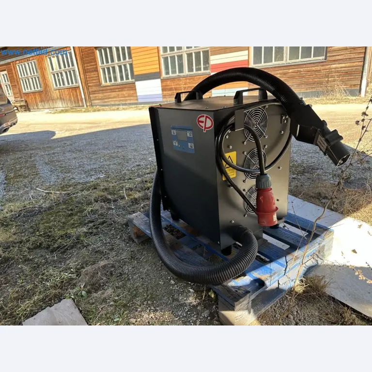 Elektryczny wózek widłowy EP EFL702 (70 LI-ION)-23