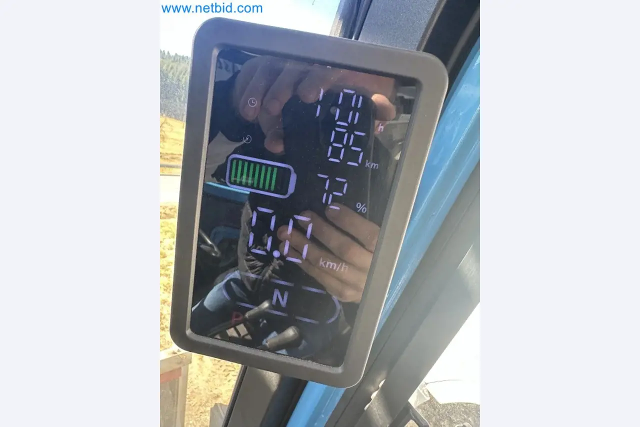 Elektryczny wózek widłowy EP EFL702 (70 LI-ION)-30