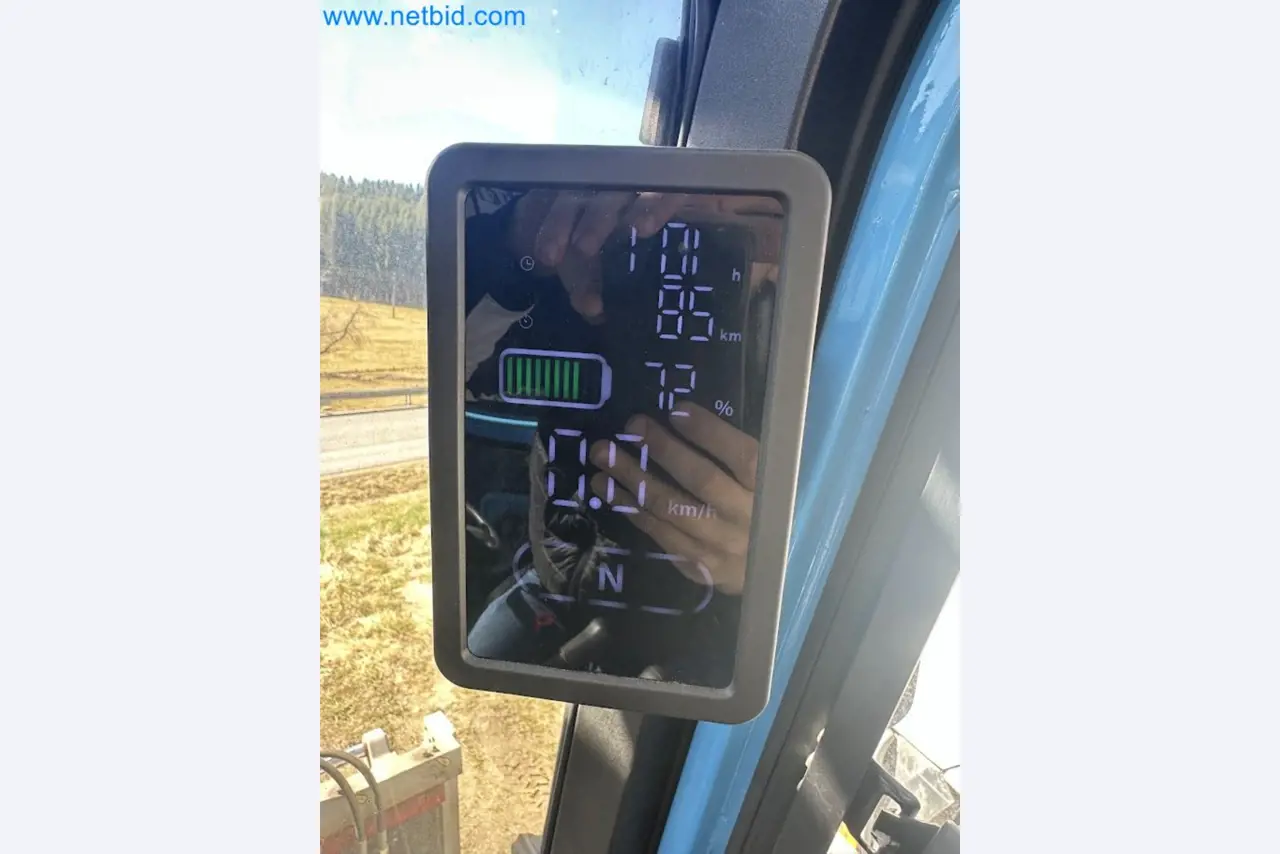 Elektryczny wózek widłowy EP EFL702 (70 LI-ION)-31