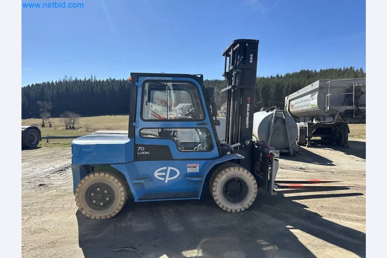 Elektryczny wózek widłowy EP EFL702 (70 LI-ION)-36