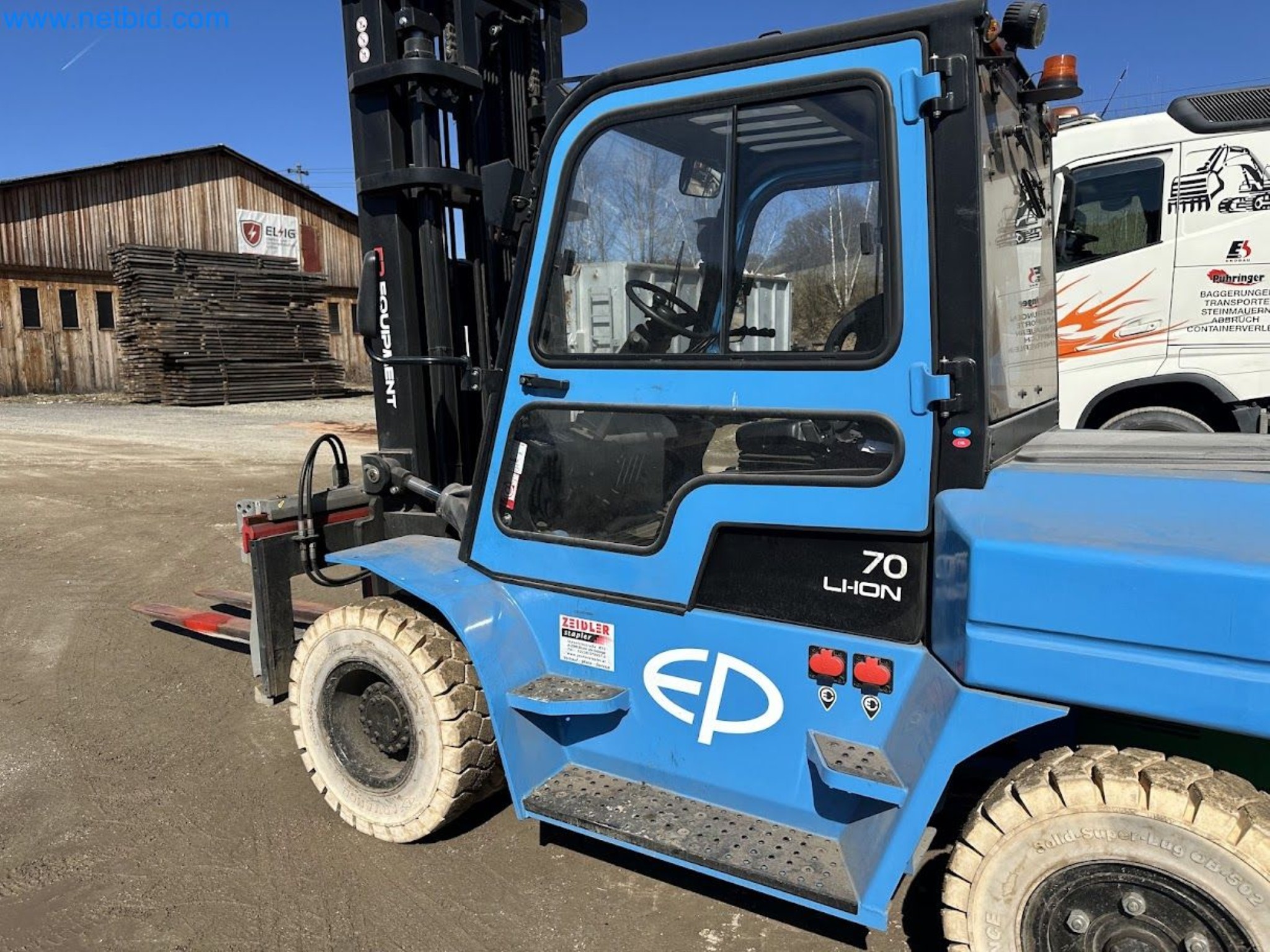 Elektryczny wózek widłowy EP EFL702 (70 LI-ION)-39