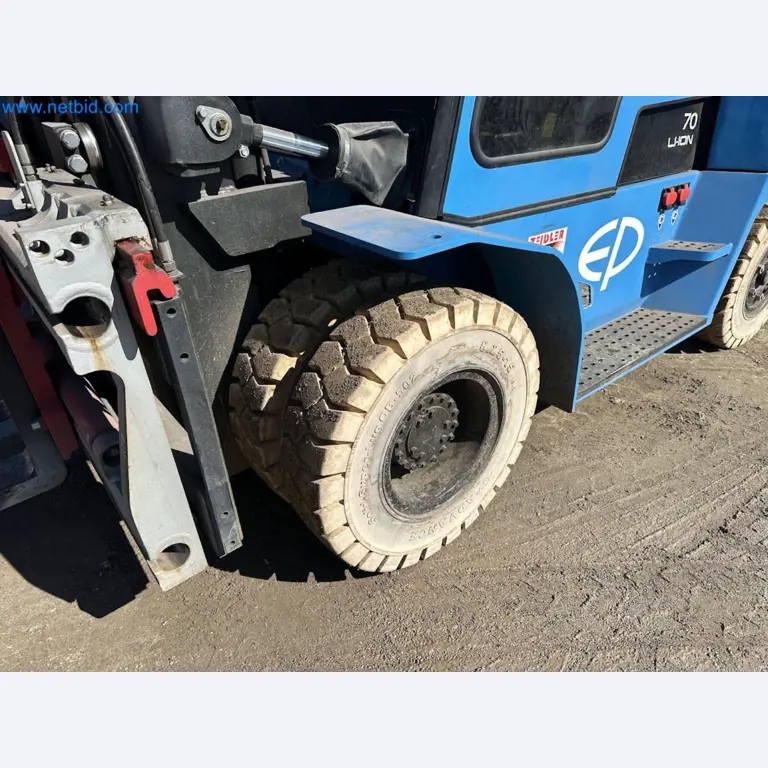 Elektryczny wózek widłowy EP EFL702 (70 LI-ION)-40