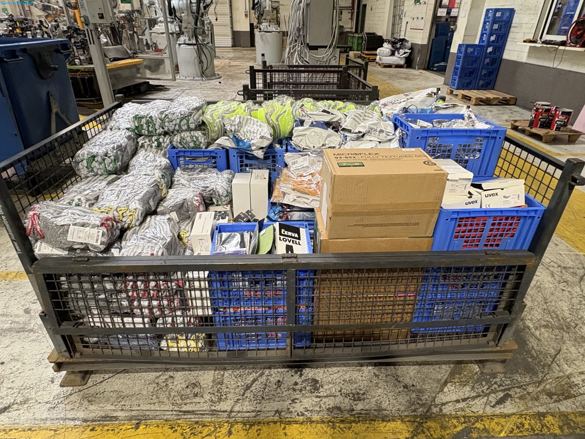 Sprzęt do produkcji samochodów (2. aukcja)-1