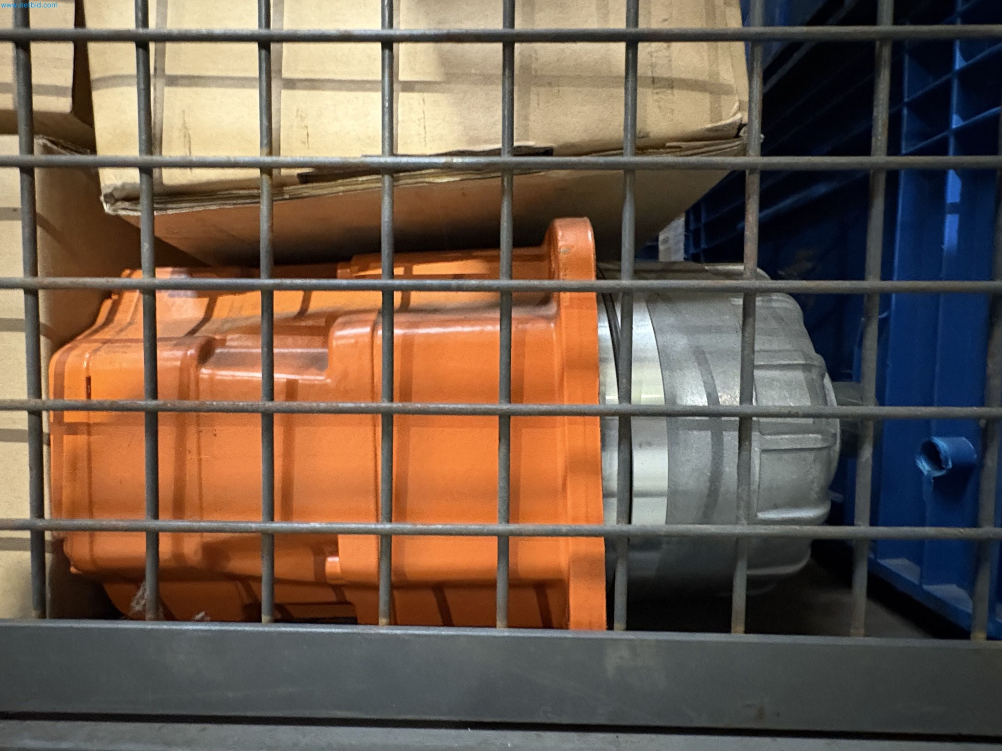 Sprzęt do produkcji samochodów (2. aukcja)-10