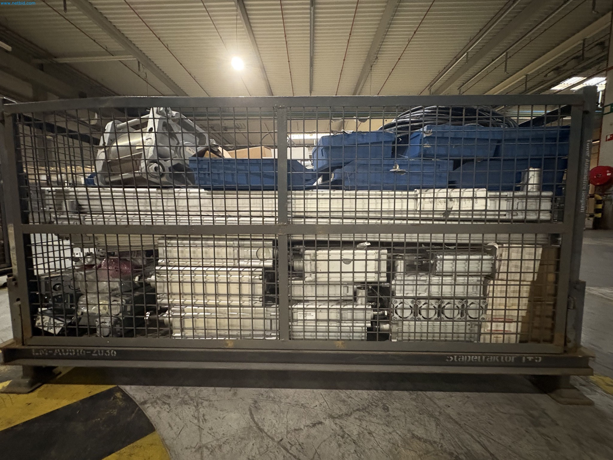 Sprzęt do produkcji samochodów (2. aukcja)-4