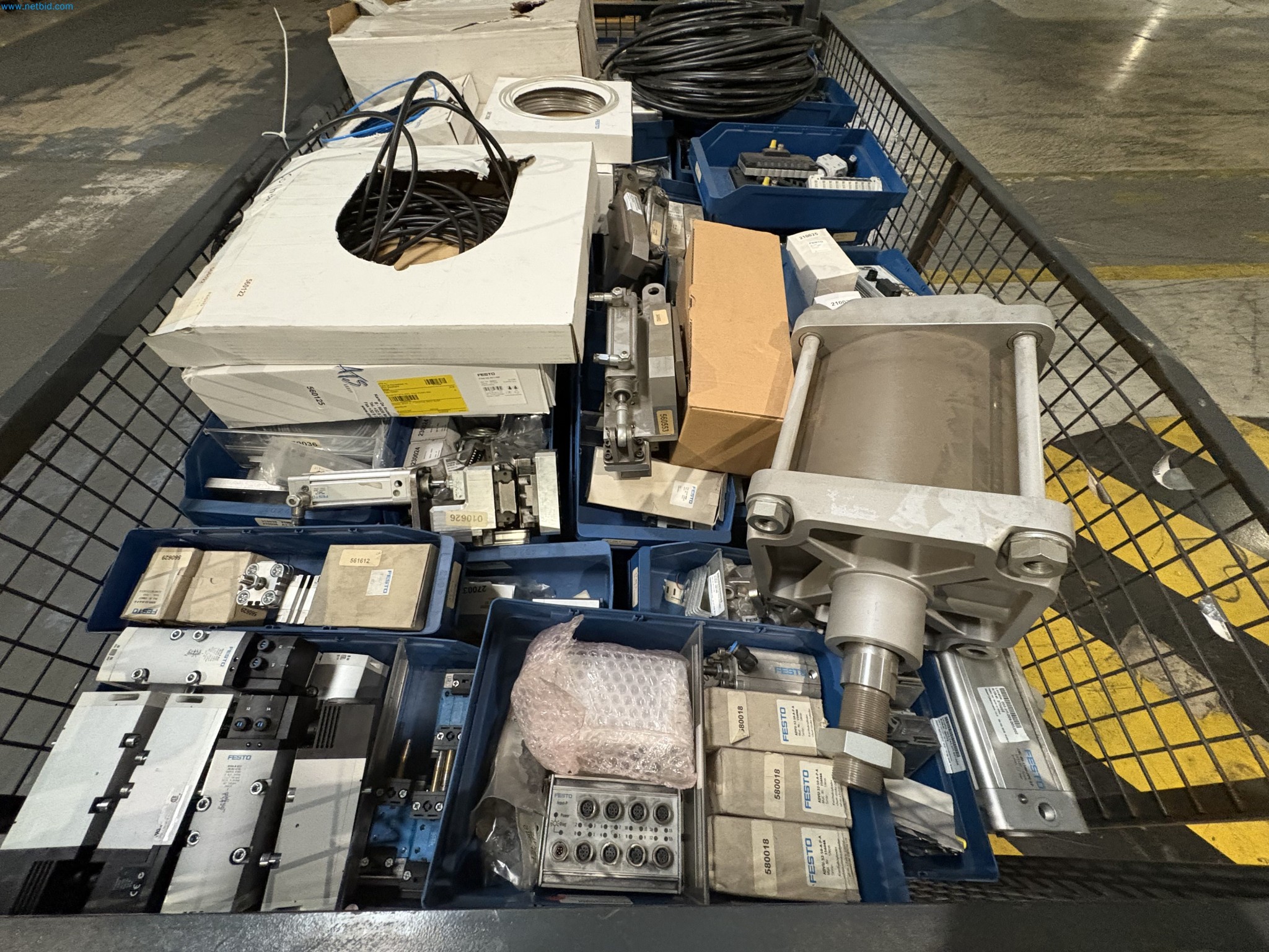 Sprzęt do produkcji samochodów (2. aukcja)-5