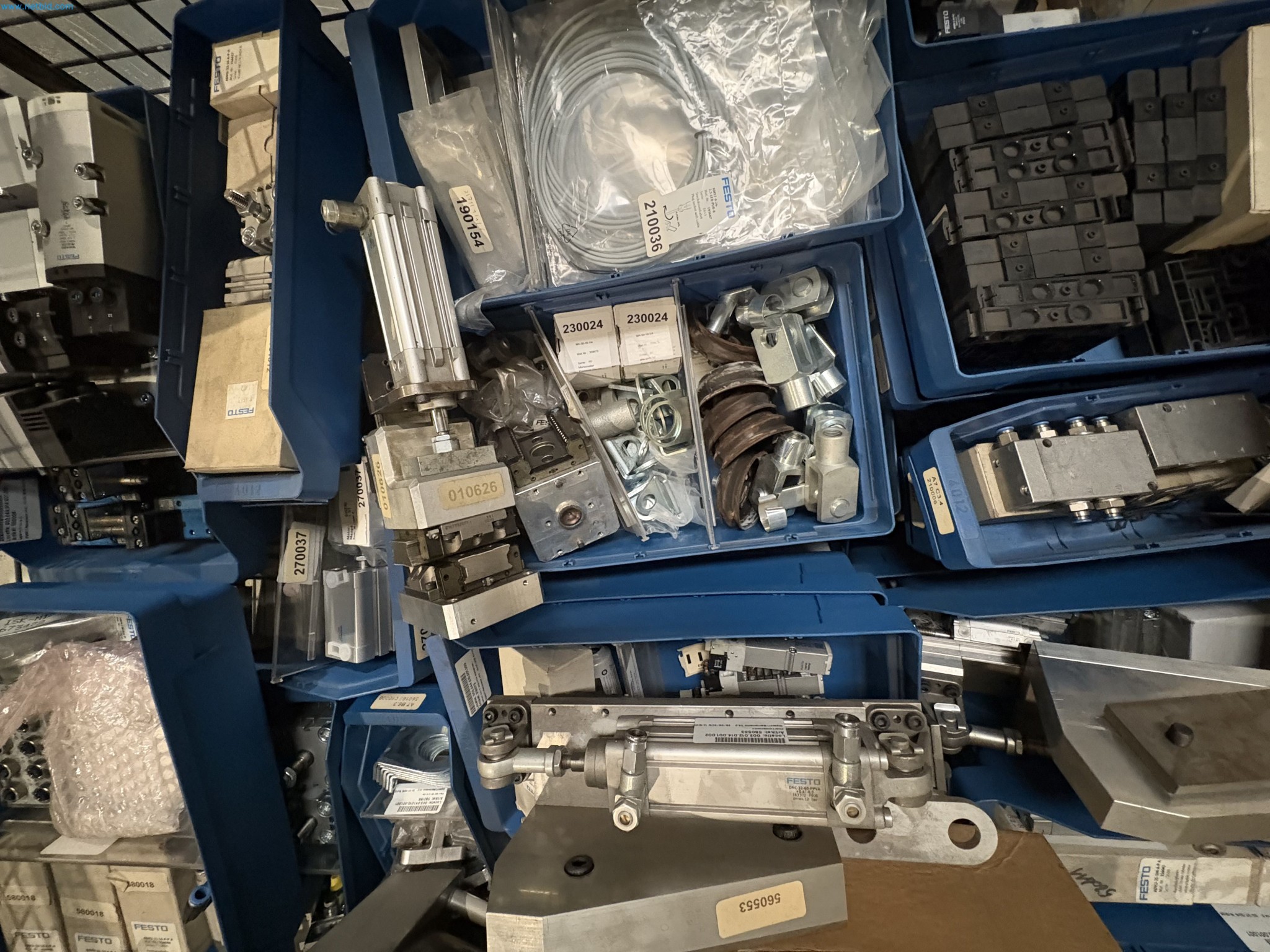 Sprzęt do produkcji samochodów (2. aukcja)-6