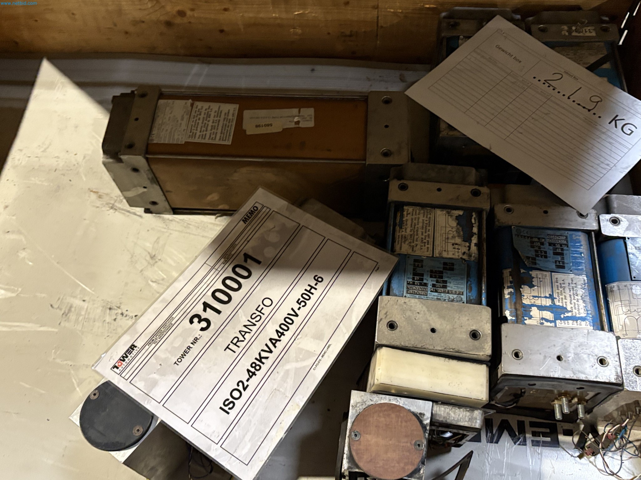 Sprzęt do produkcji samochodów (2. aukcja)-3