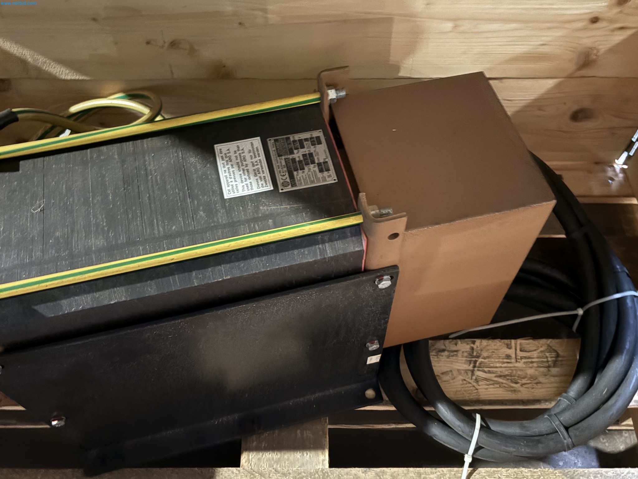 Sprzęt do produkcji samochodów (2. aukcja)-5