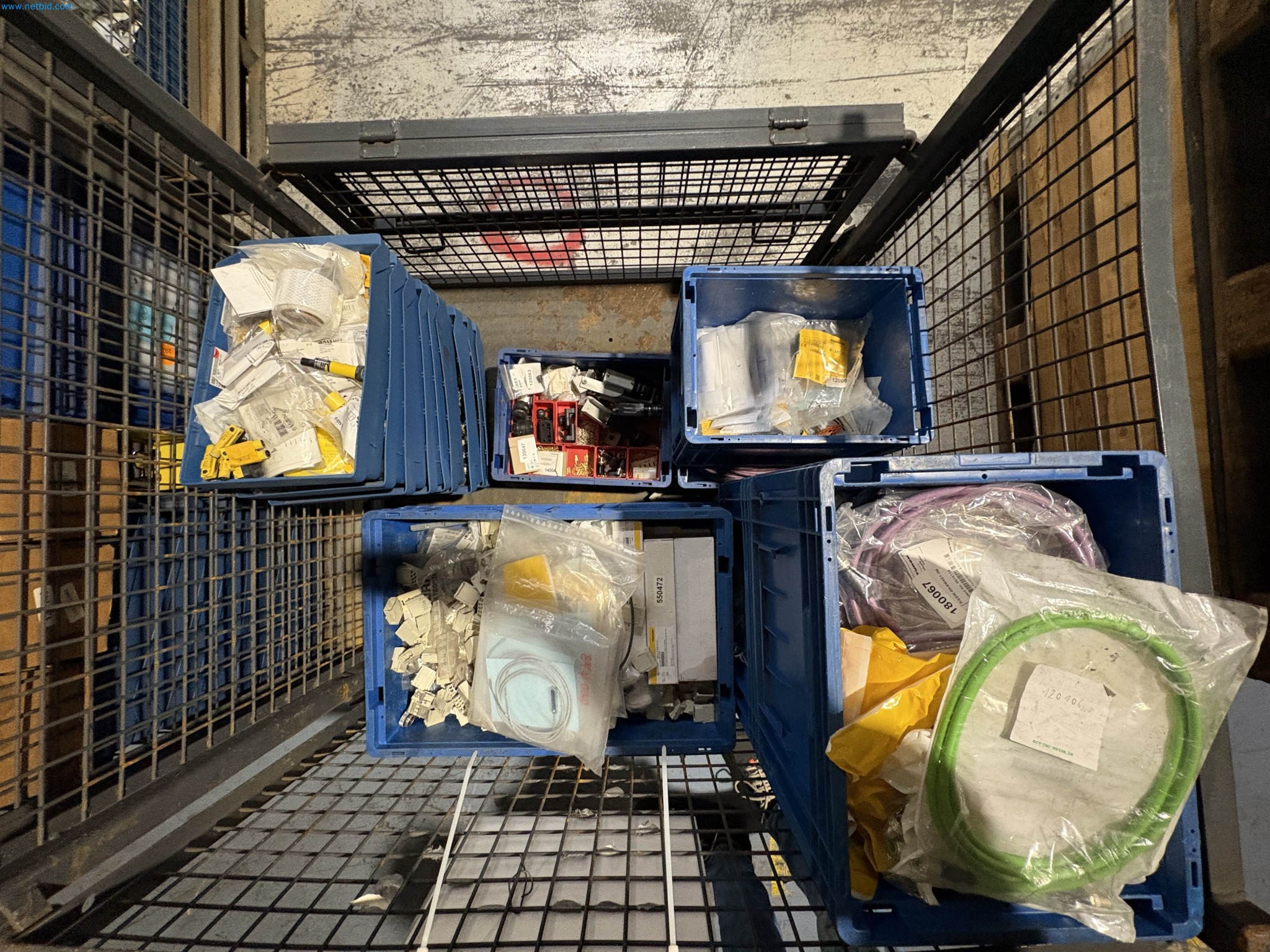 Sprzęt do produkcji samochodów (2. aukcja)-4