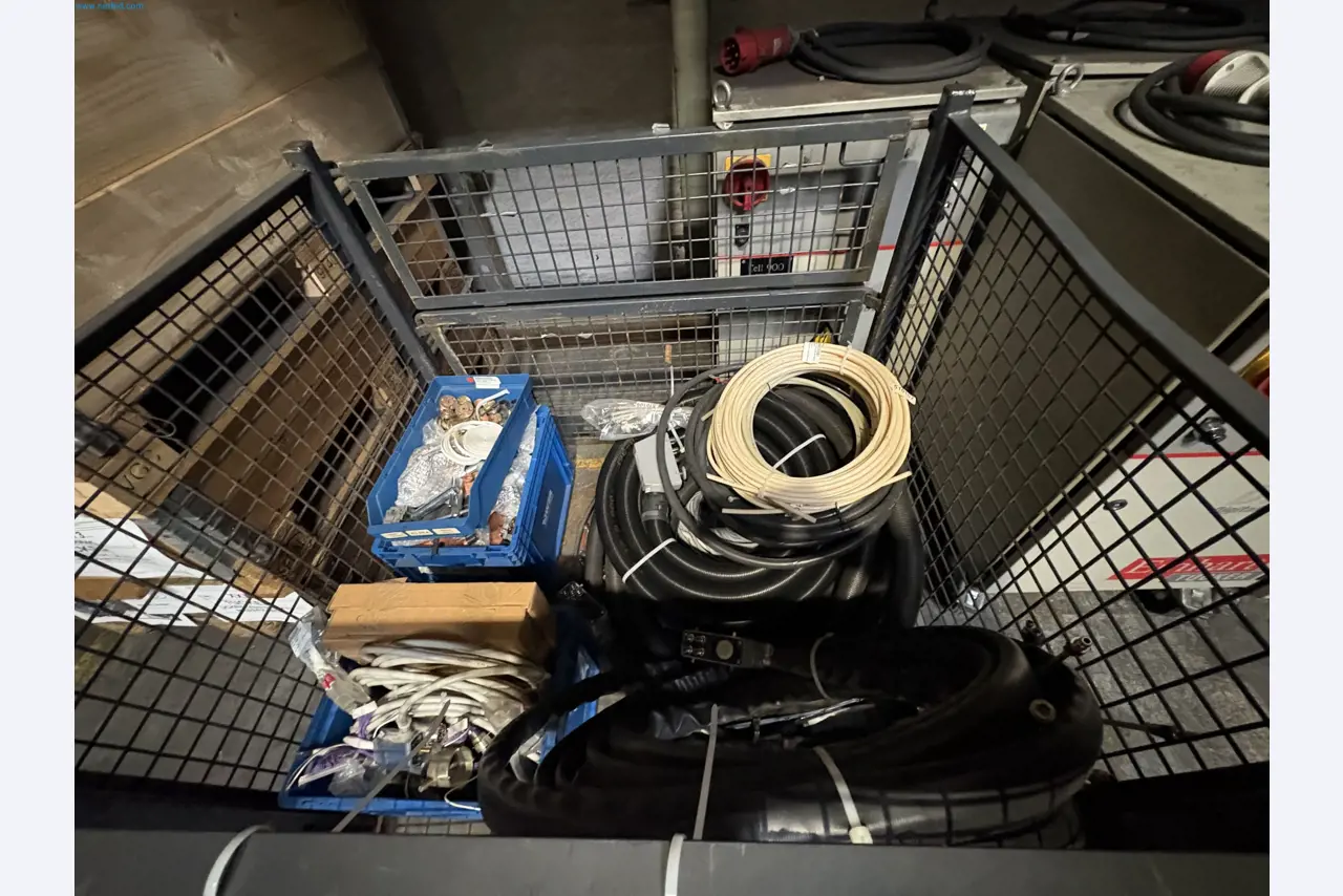 Sprzęt do produkcji samochodów (2. aukcja)-2