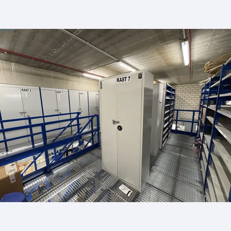 Oprema za avtomobilsko industrijo (2. dražba)-11