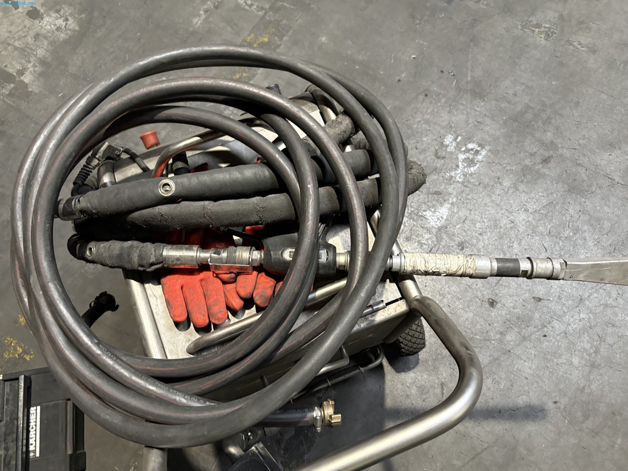 Oprema za avtomobilsko industrijo (2. dražba)-2