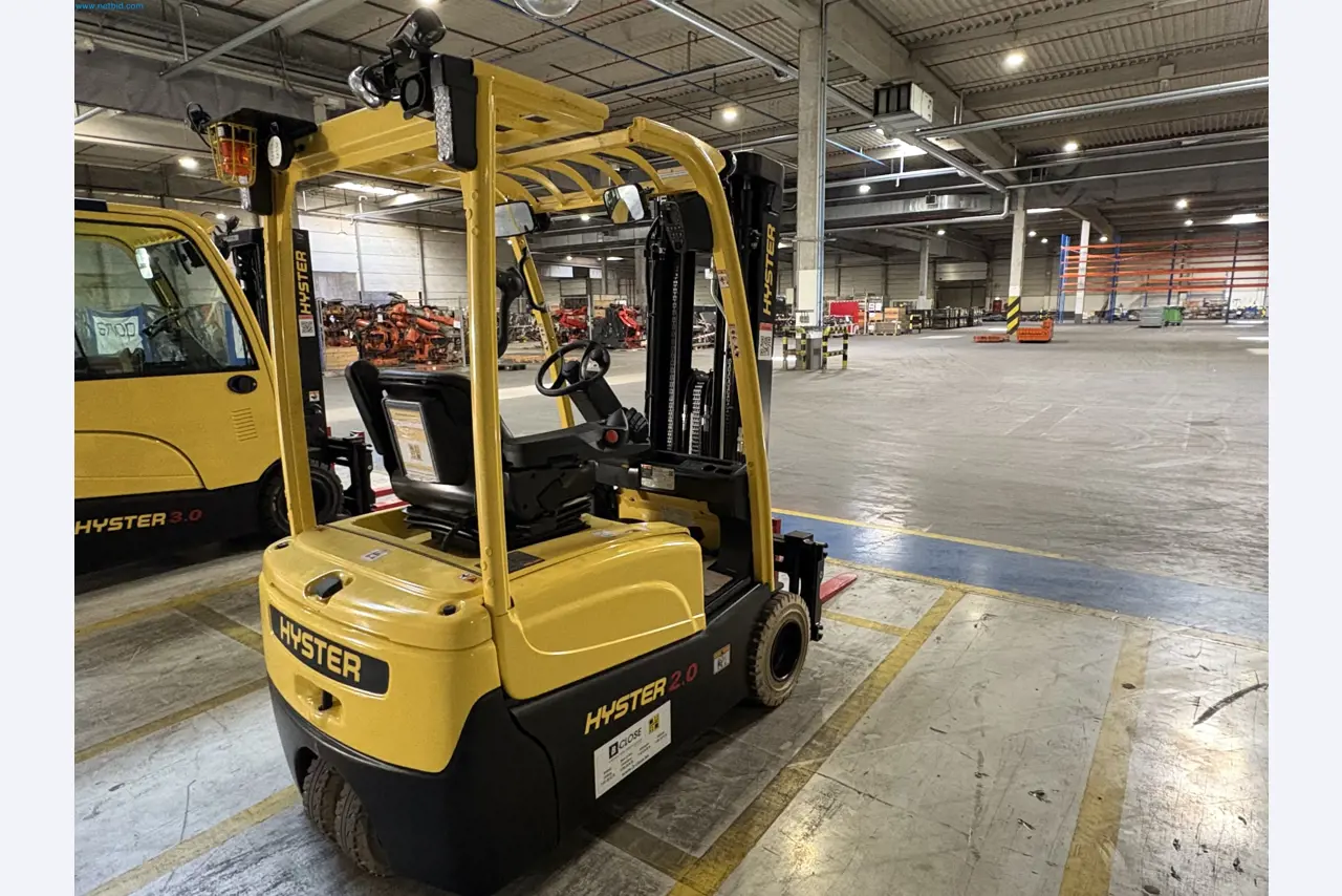 Sprzęt do produkcji samochodów-10