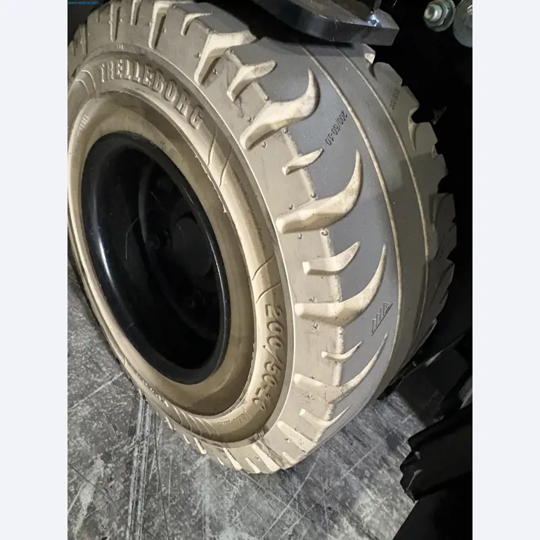 Sprzęt do produkcji samochodów-11