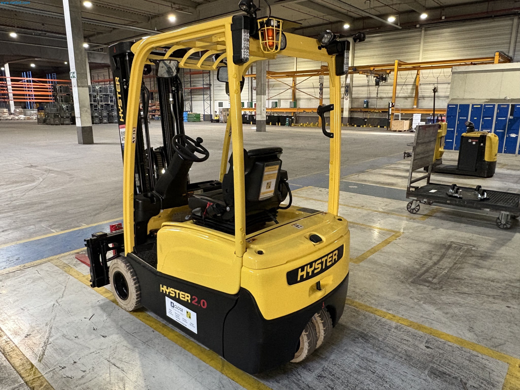 Sprzęt do produkcji samochodów-8