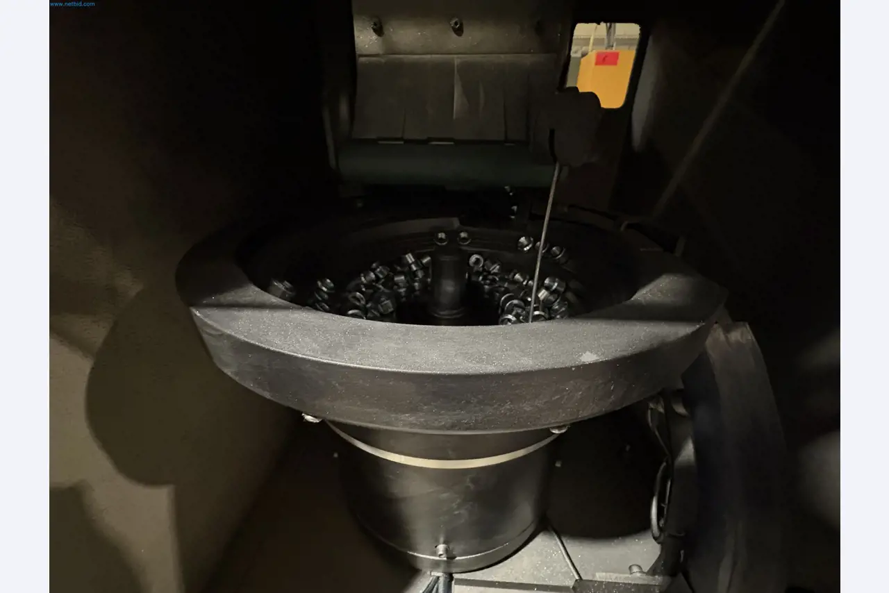 Sprzęt do produkcji samochodów-4