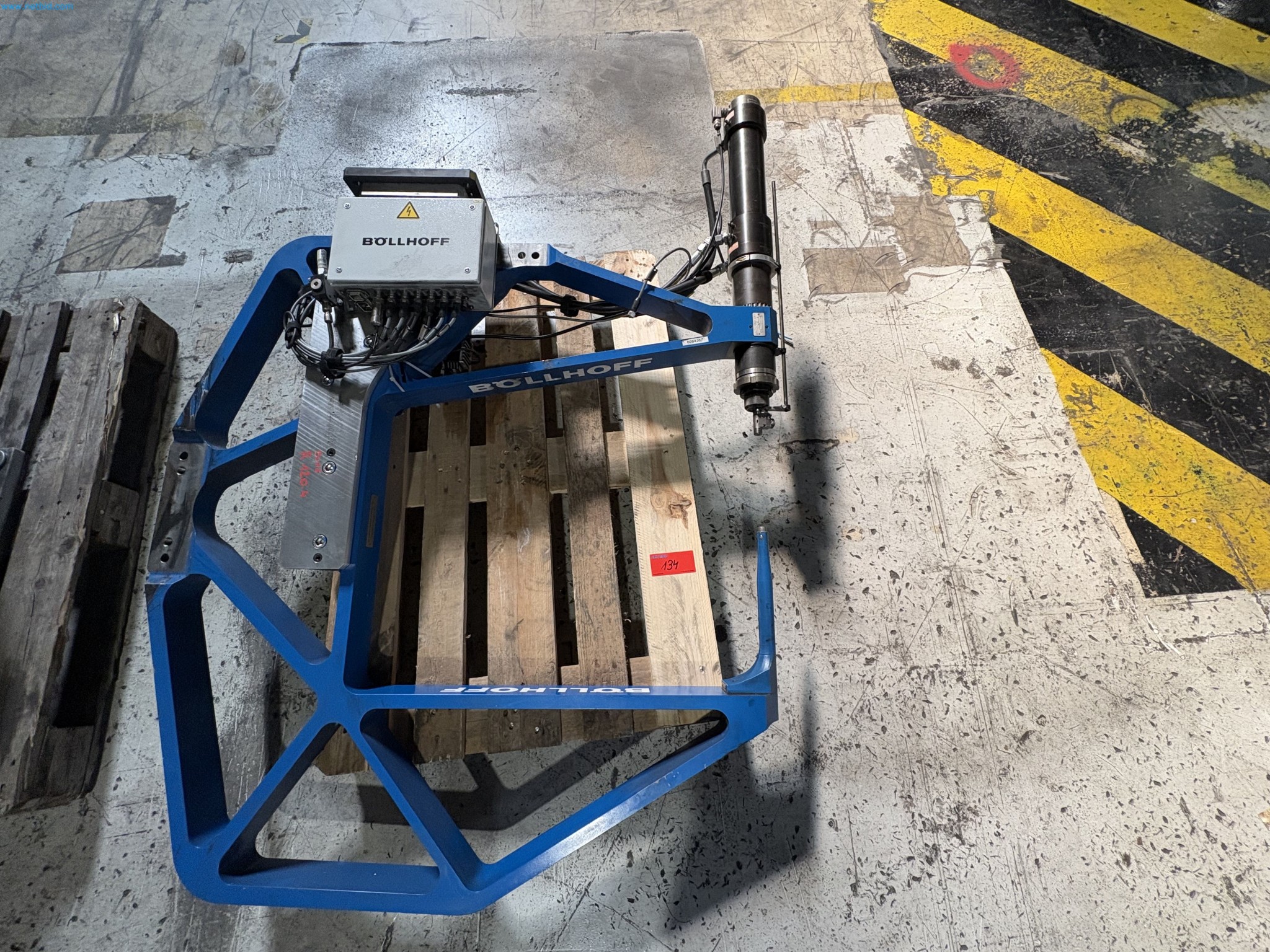 Oprema za avtomobilsko industrijo (2. dražba)-1